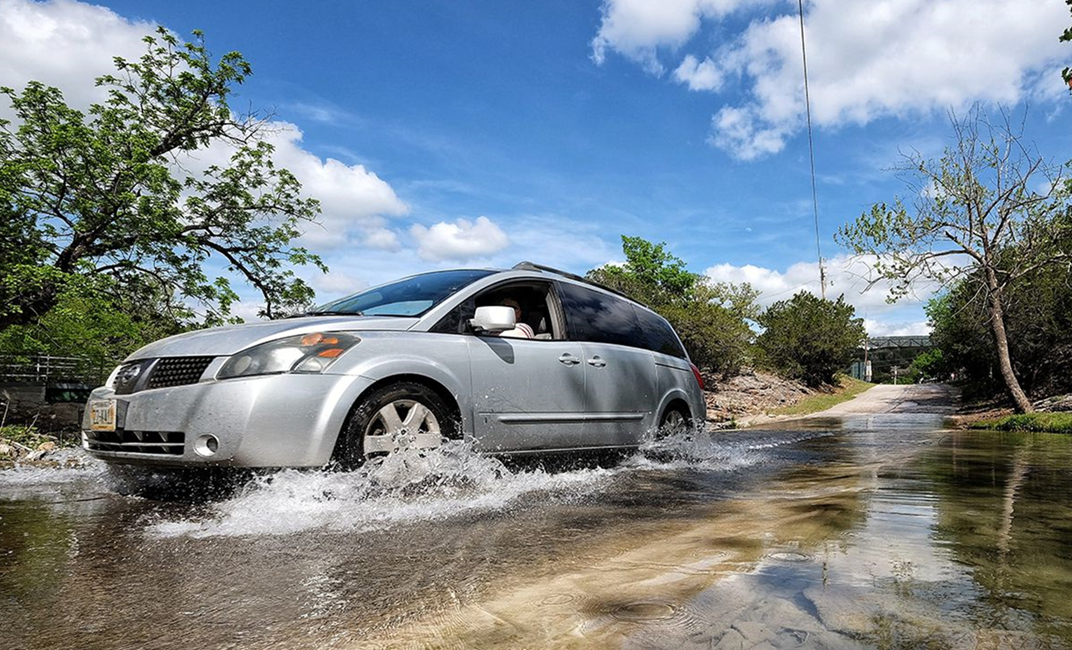 Know The Importance Of Car Insurance For Flood And Car Soaking